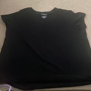 Black t shirt